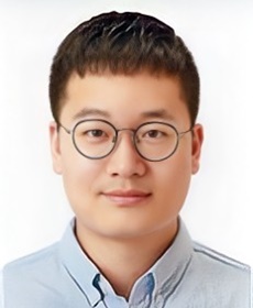 한국학중앙연구원  이종록 연구원